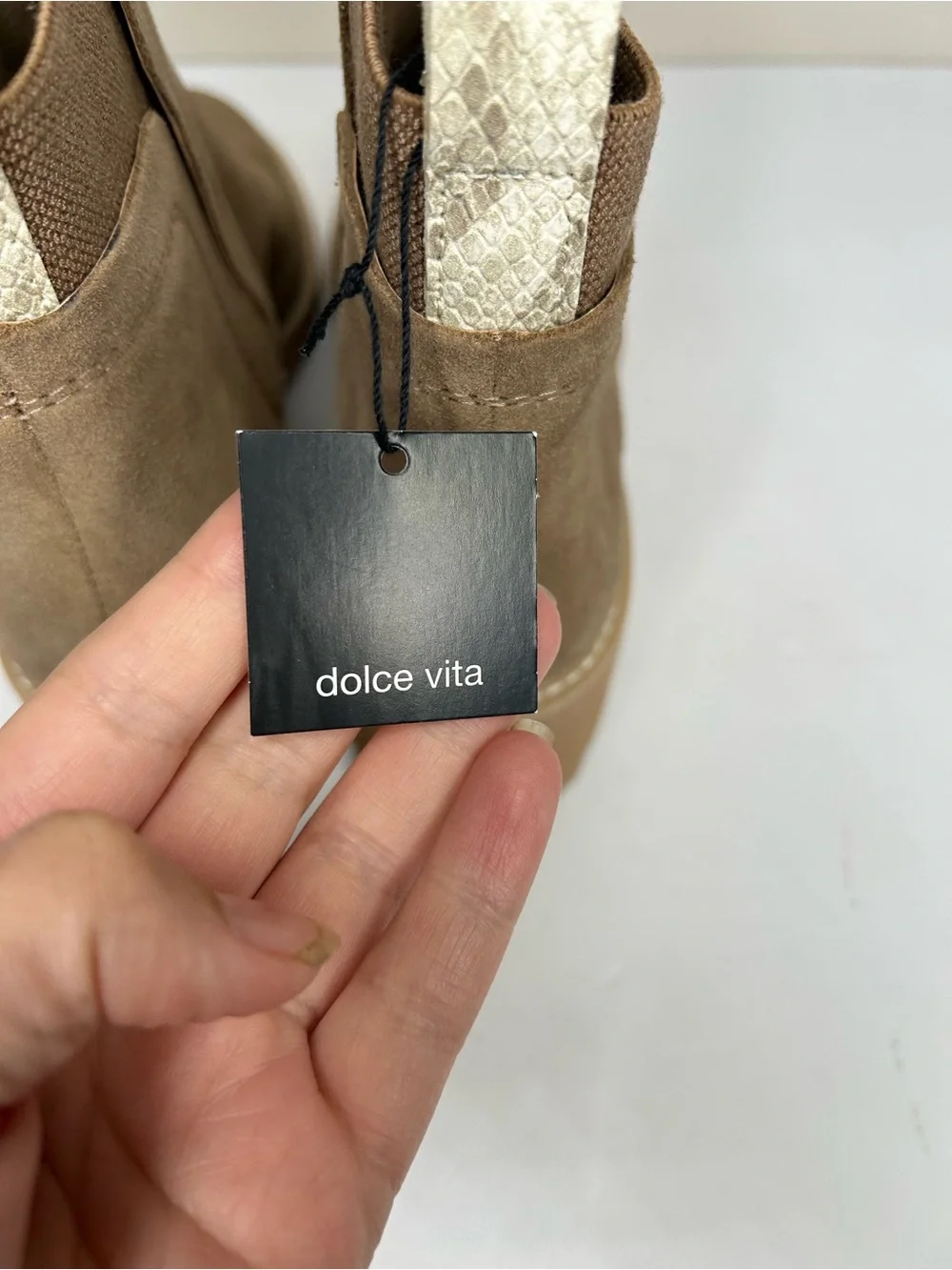 New Dolce Vita Women's Slip On Rancher Ankle Chelsea Boots 8